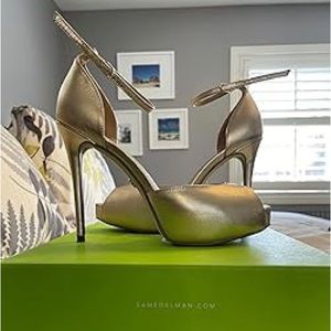 Sam Edelman gold heels 6